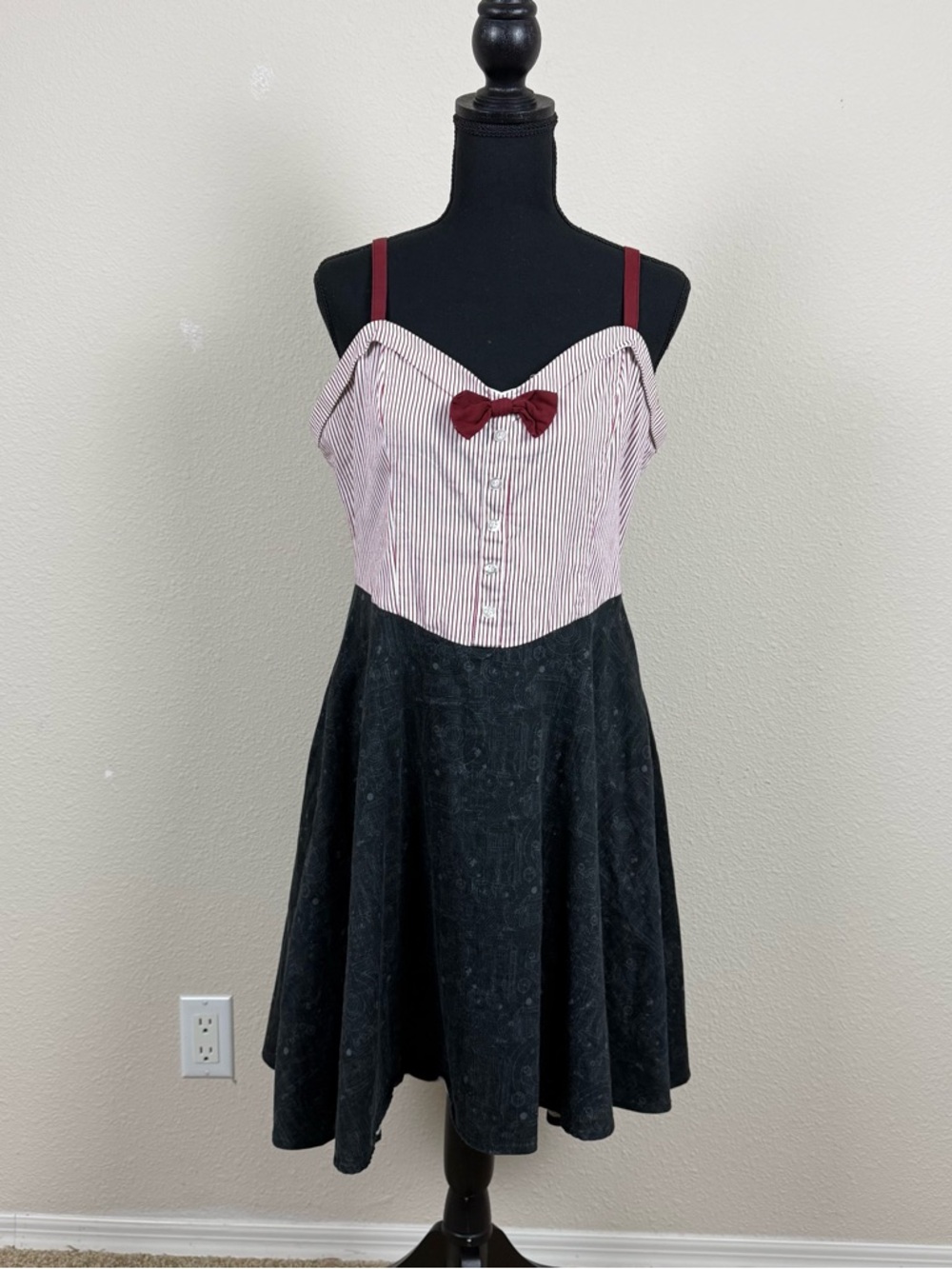 Hot Topic Doctor Who Eleventh Doctor Cosplay Dress XL Skater Style - Picture 2 of 10